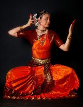 istock_dance.jpg