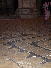 chartres_labyrinth